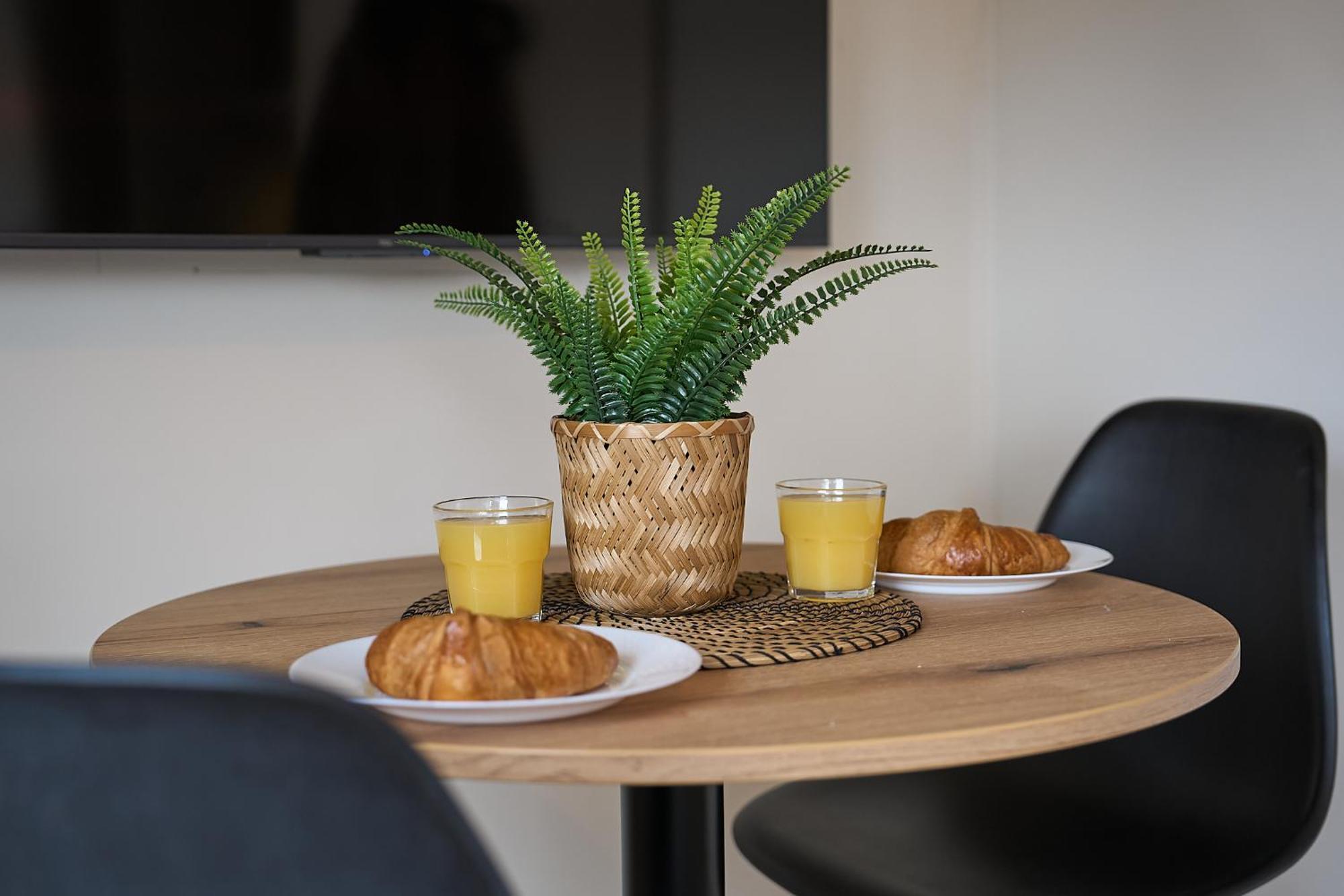 Apartment Cozy & Fully Equipped In 2